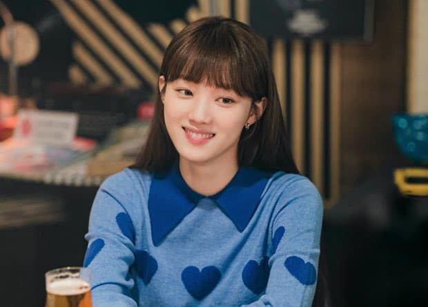 Thời trang của Lee Sung Kyung trong Shooting star: Chuyên nghiệp, thanh lịch mà vẫn nữ tính - Ảnh 5. Thời trang của Lee Sung Kyung trong Shooting star: Chuyên nghiệp, thanh lịch mà vẫn nữ tính - Ảnh 5.