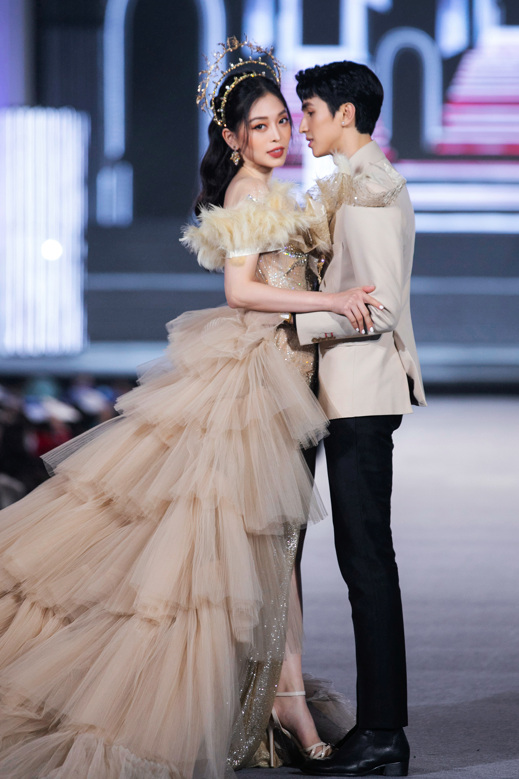 Quân đoàn hoa hậu đọ sắc gắt trong sự kiện Miss World: Lương Thuỳ Linh - Tiểu Vy khoe body nét căng, spotlight là 1 cặp đôi sắp cưới! - Ảnh 8. Quân đoàn hoa hậu đọ sắc gắt trong sự kiện Miss World: Lương Thuỳ Linh - Tiểu Vy khoe body nét căng, spotlight là 1 cặp đôi sắp cưới! - Ảnh 8.