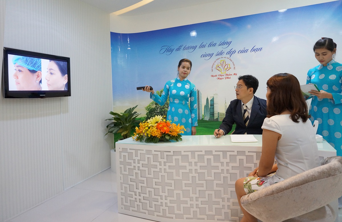 Bệnh viện Thẩm mỹ Ngọc Phú ưu đãi làm đẹp lên đến 50% nhân dịp đại lễ - Ảnh 3.