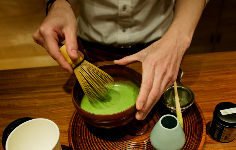 sữa hạnh nhân matcha