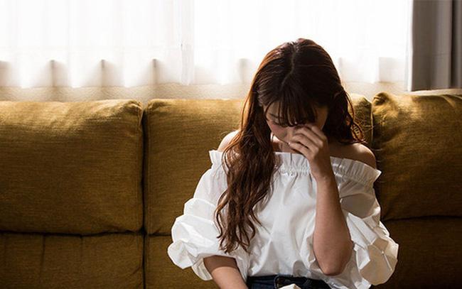 Vợ đi làm mệt mỏi về nhà còn bị chồng mắng "Đồ vô dụng" và cái kết chí mạng cho kẻ tệ bạc chỉ sau một cú bạt tai - Ảnh 2. Vợ đi làm mệt mỏi về nhà còn bị chồng mắng "Đồ vô dụng" và cái kết chí mạng cho kẻ tệ bạc chỉ sau một cú bạt tai - Ảnh 2.