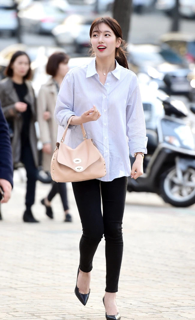 Wearing a beautiful shirt is not inferior to Korean stars with 13 ways to mix simple, but absolutely stylish - Photo 14.