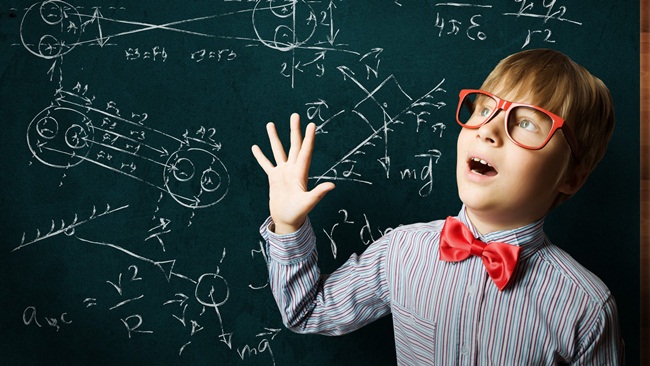 Quan sát tính cách nhận biết chỉ số IQ, EQ của con: Cha mẹ thường xuyên nói với con 3 câu này, giúp trẻ có EQ vượt trội - Ảnh 1. Quan sát tính cách nhận biết chỉ số IQ, EQ của con: Cha mẹ thường xuyên nói với con 3 câu này, giúp trẻ có EQ vượt trội - Ảnh 1.
