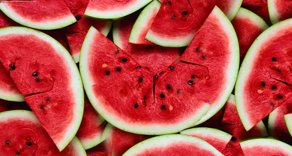 In watermelon, there is one thing that ensures women are fascinated: Eating regularly will increase calcium absorption, form collagen, increase sex drive and cure a lot of diseases - Photo 3.