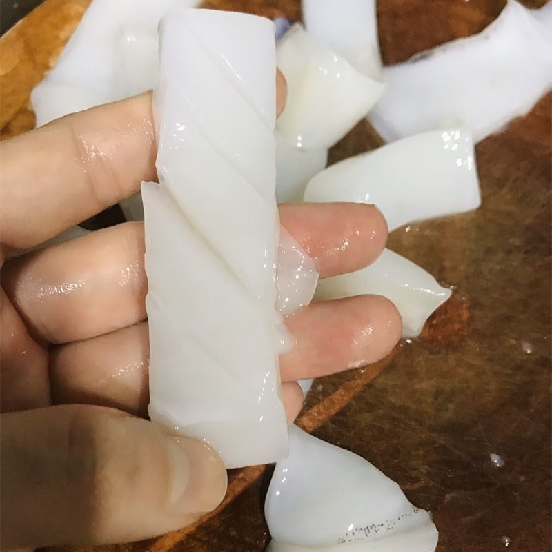 Bữa cơm m&agrave; c&oacute; m&oacute;n n&agrave;y th&igrave; đảm bảo cả nh&agrave; đều xu&yacute;t xoa khen ngon: Thao t&aacute;c đơn giản, chưa tới 20 ph&uacute;t l&agrave; xong! - Ảnh 3.