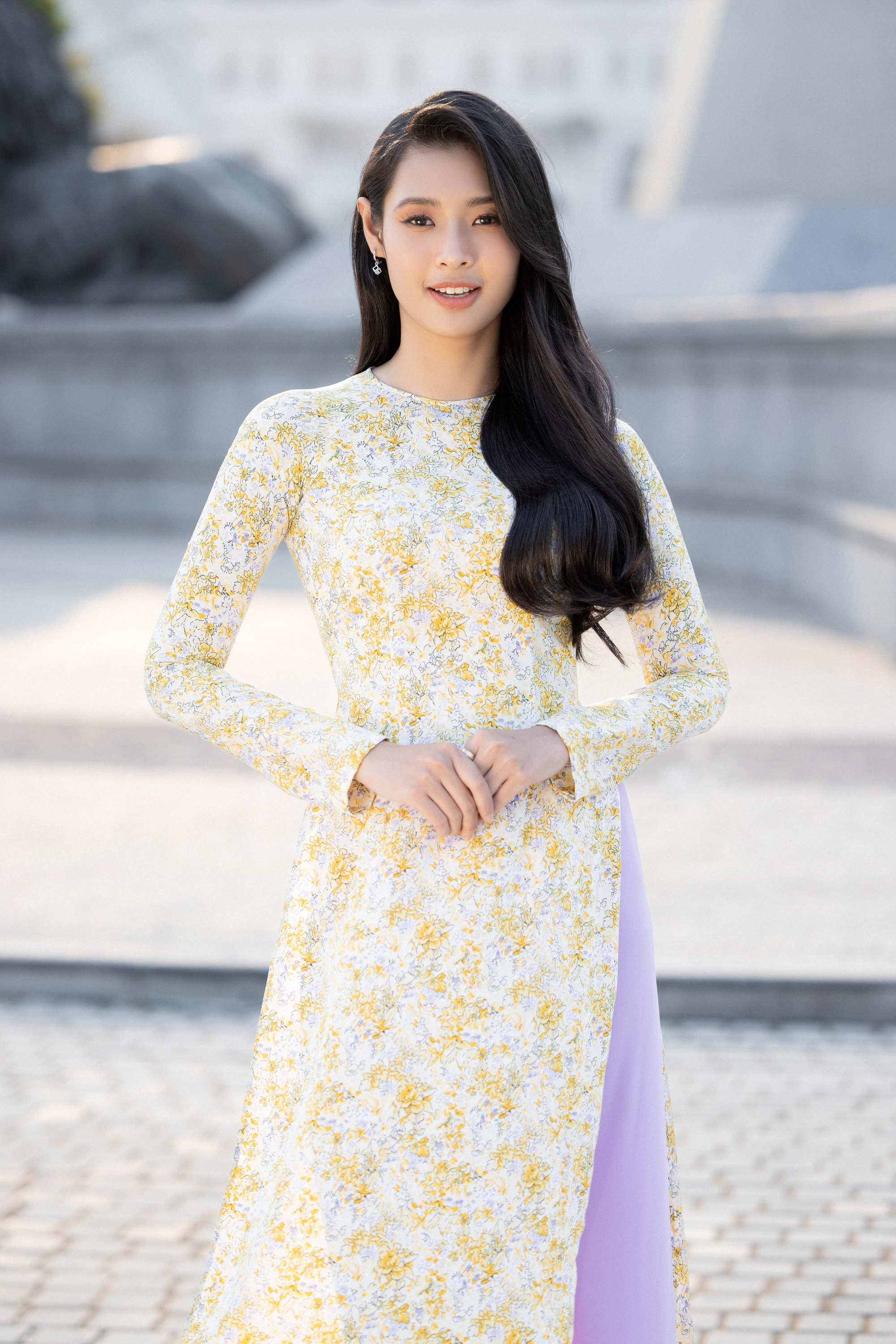 Nam Em cùng dàn thí sinh Hoa hậu Thế giới Việt Nam khoe sắc trong tà áo dài trước đêm Chung khảo quan trọng - Ảnh 11.
