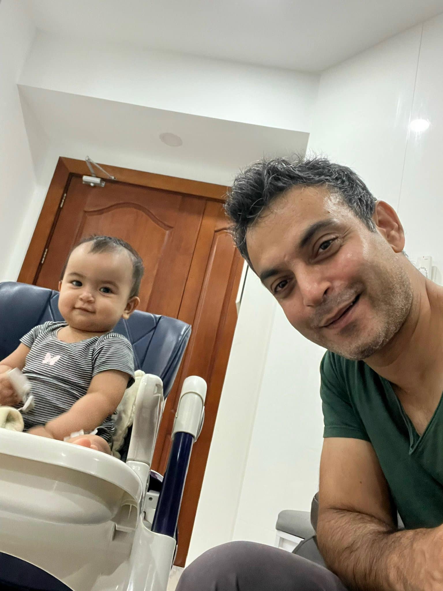 V&otilde; Hạ Tr&acirc;m ghen tị với chồng v&igrave; con g&aacute;i qu&aacute; giống ba, chồng Ấn liền chỉ ra đặc điểm Moon di truyền từ mẹ - Ảnh 1.