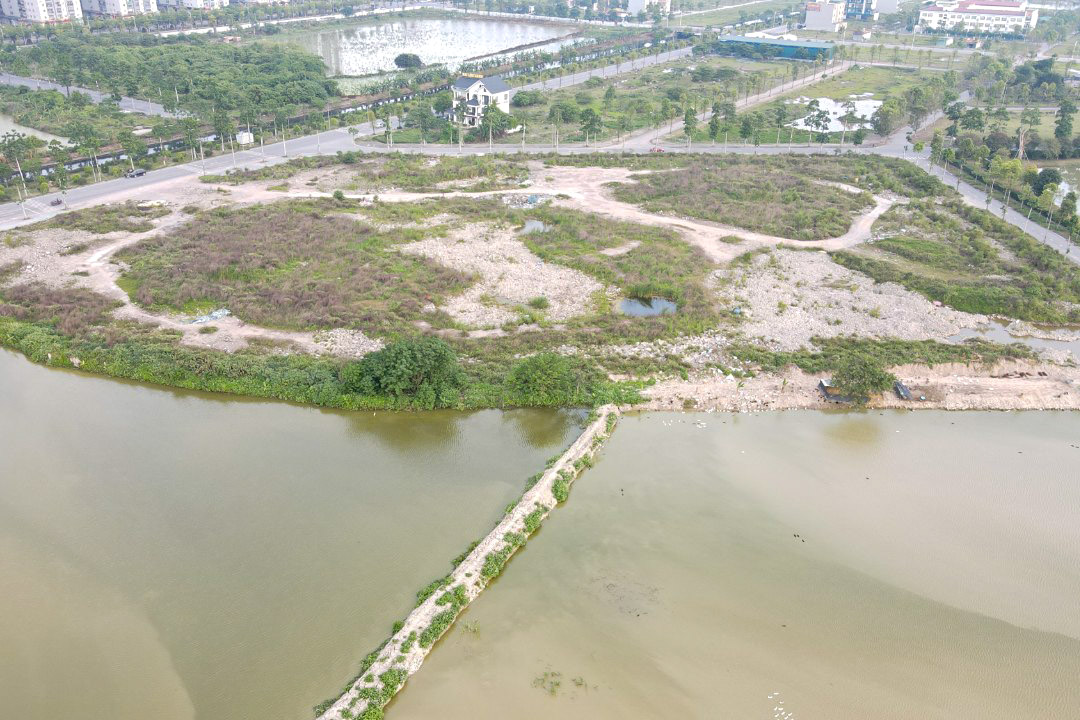 Công viên nước 200 tỉ lớn nhất Hà Nội giờ ra sao sau khi bị đập bỏ - Ảnh 1. Công viên nước 200 tỉ lớn nhất Hà Nội giờ ra sao sau khi bị đập bỏ - Ảnh 1.