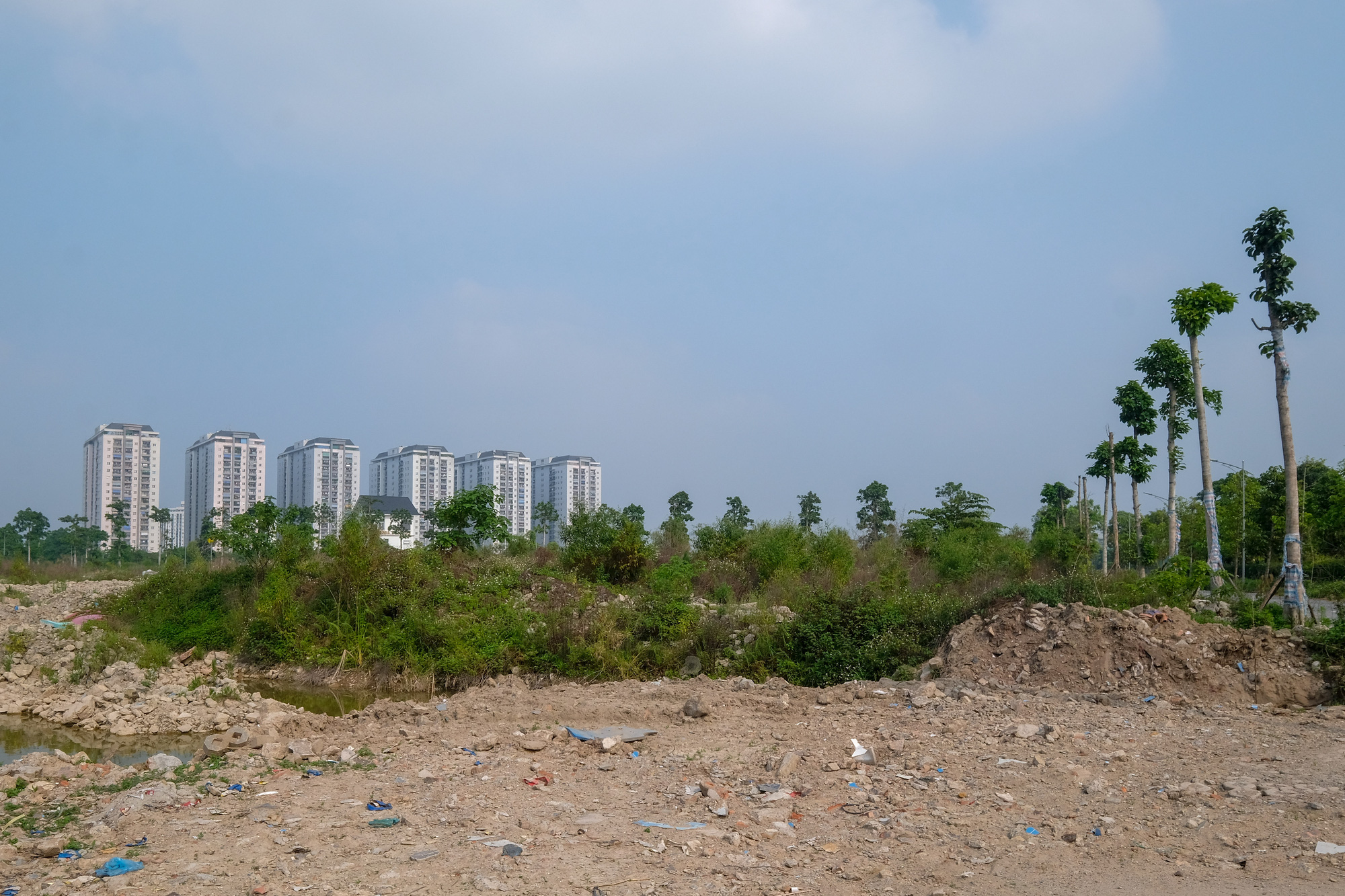 Công viên nước 200 tỉ lớn nhất Hà Nội giờ ra sao sau khi bị đập bỏ - Ảnh 4. Công viên nước 200 tỉ lớn nhất Hà Nội giờ ra sao sau khi bị đập bỏ - Ảnh 4.