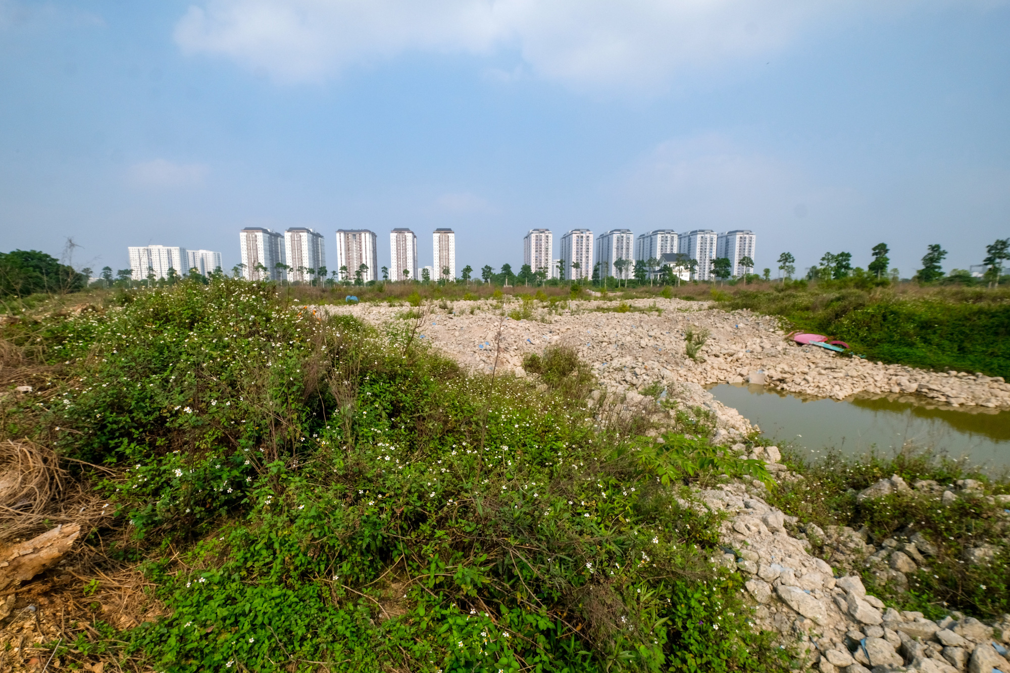 Công viên nước 200 tỉ lớn nhất Hà Nội giờ ra sao sau khi bị đập bỏ - Ảnh 7. Công viên nước 200 tỉ lớn nhất Hà Nội giờ ra sao sau khi bị đập bỏ - Ảnh 7.
