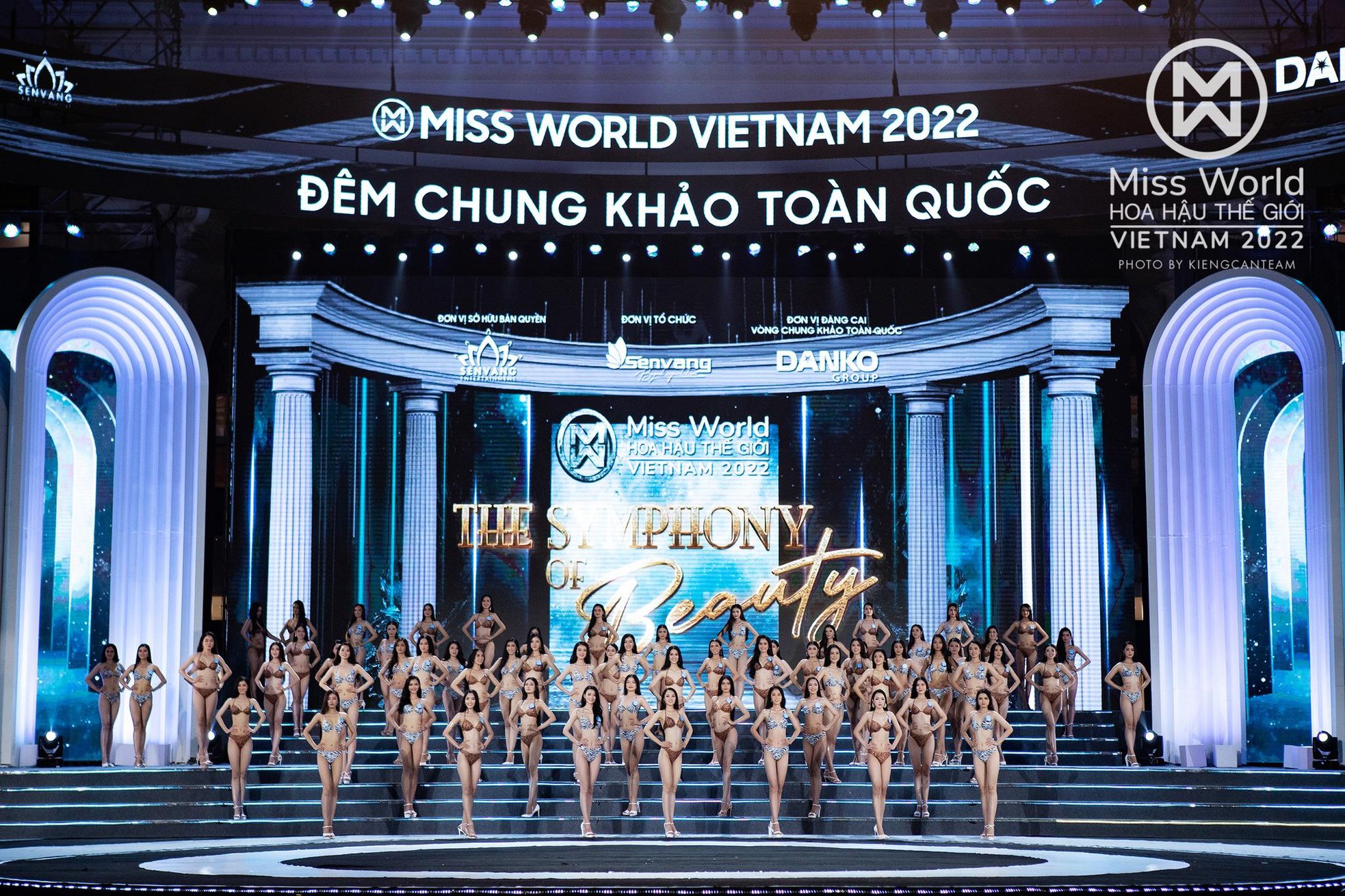 Nhìn lại màn đồng diễn bikini nóng bỏng đẹp mắt của top 45 Miss World Việt Nam 2022 - Ảnh 8.