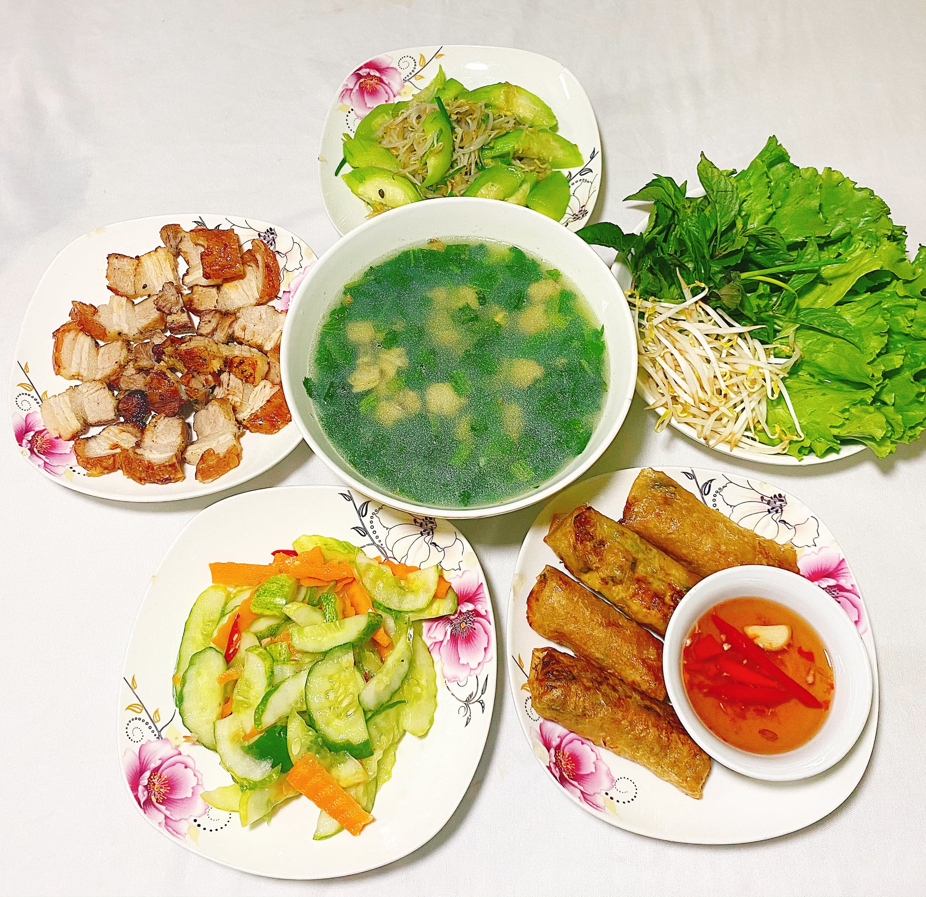 Mâm cơm - Ảnh 14. Mâm cơm - Ảnh 14.