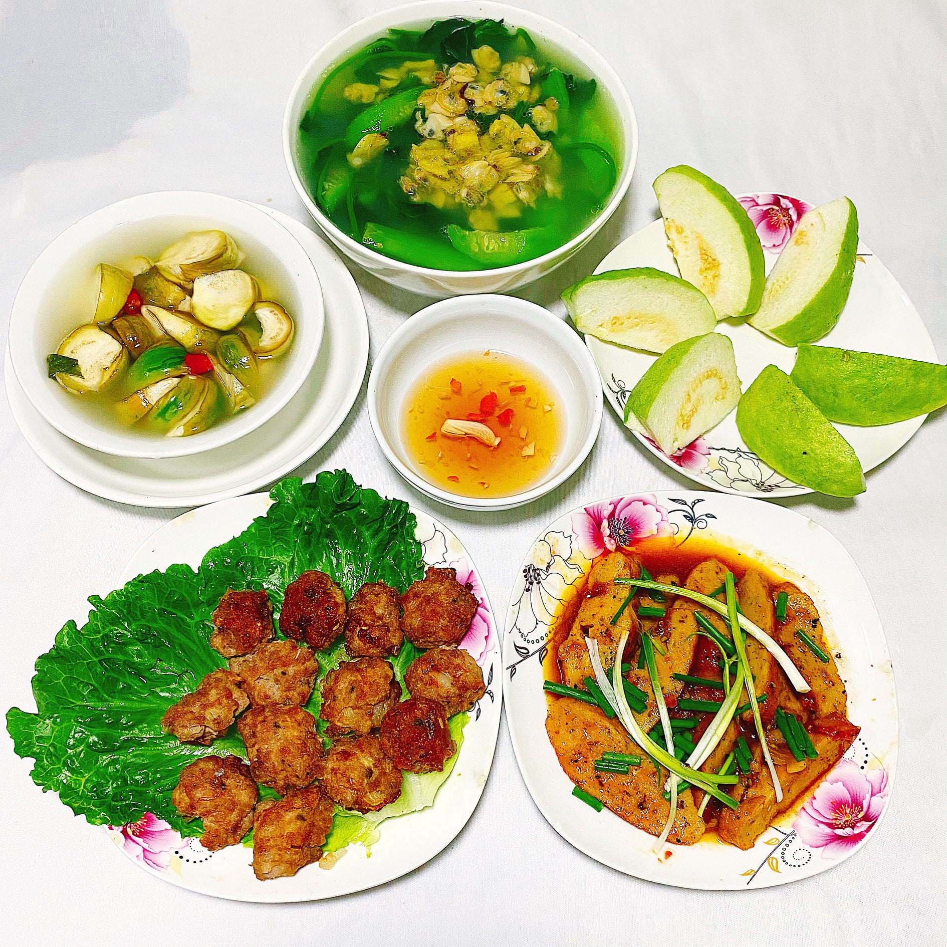 Mâm cơm - Ảnh 18. Mâm cơm - Ảnh 18.