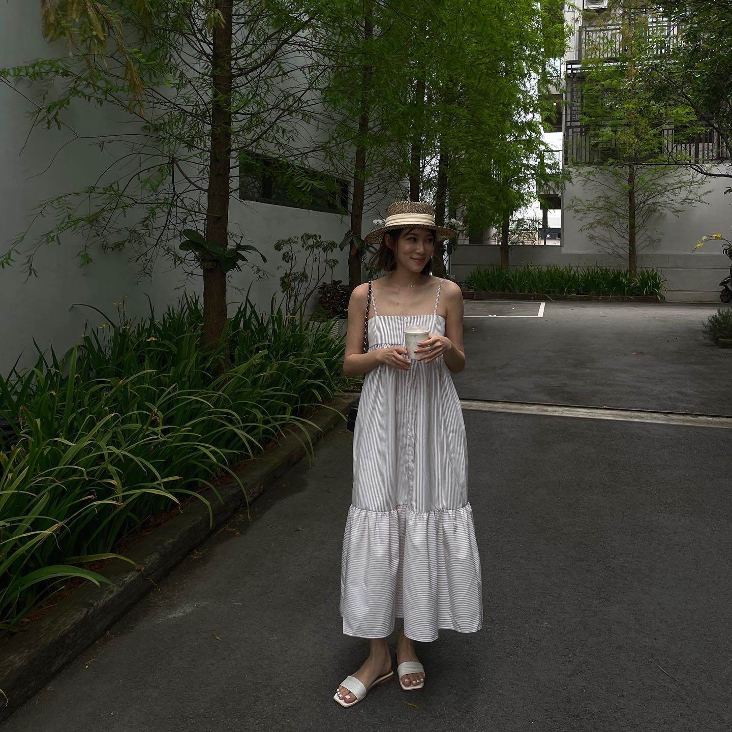 Taiwanese blogger adds a simple but beautiful way to wear clothes when traveling - photo 7.