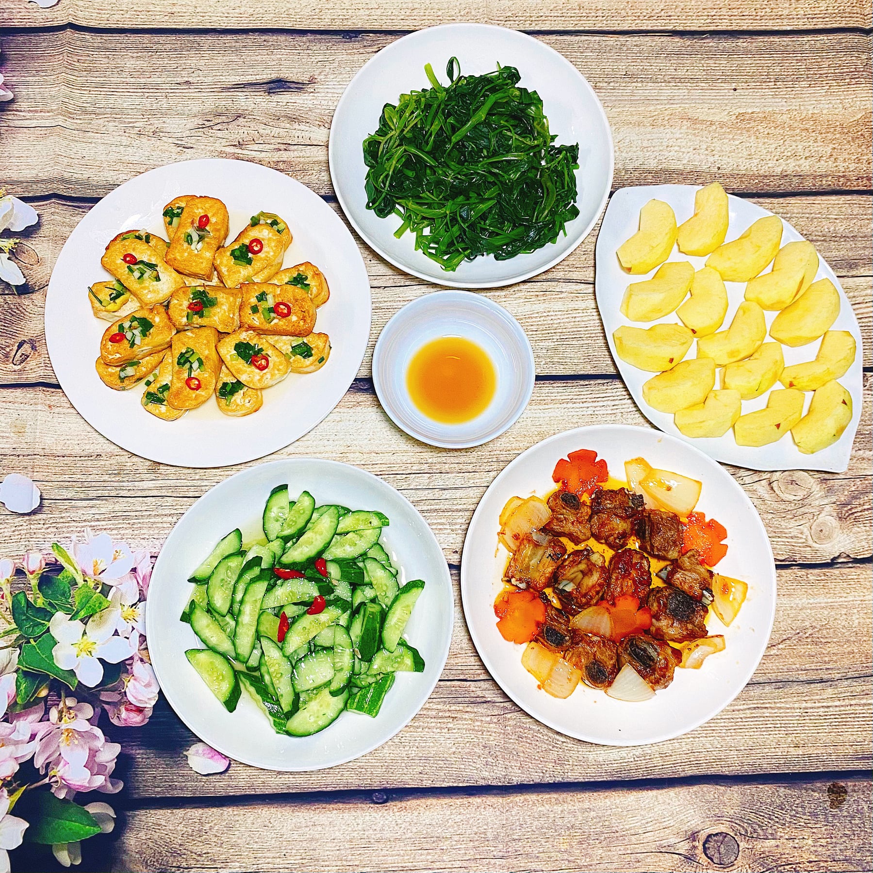 Mâm cơm - Ảnh 6. Mâm cơm - Ảnh 6.