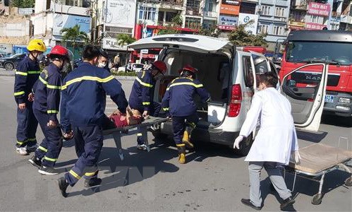 Case of 4 workers asphyxiated gas in Quang Ninh: One person died - Photo 1.