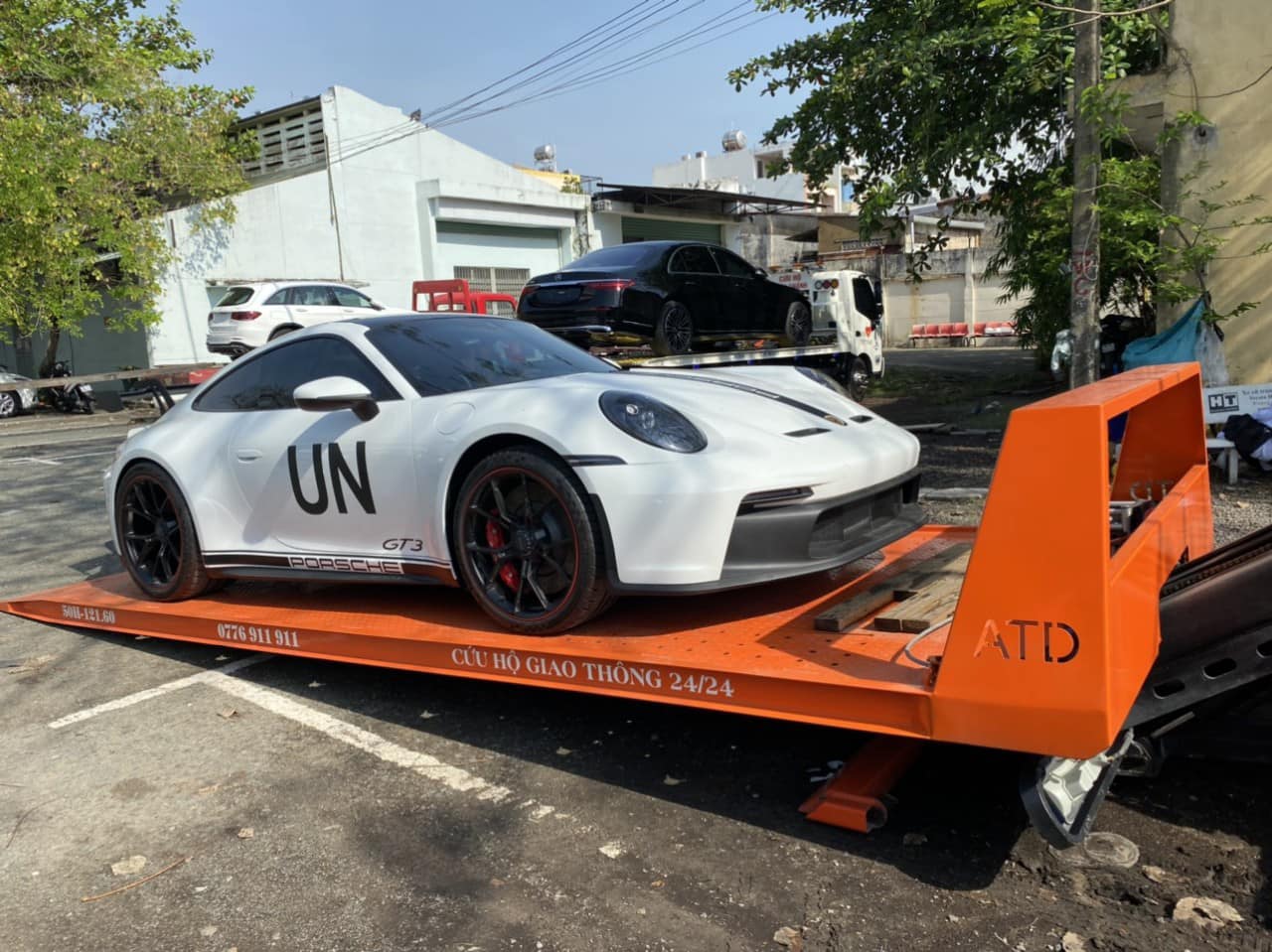 Đại gia cà phê Trung Nguyên sắm Porsche 911 GT3 2022 giống của Nguyễn Quốc Cường, vừa nhận xe đã gắn một chi tiết nhận diện - Ảnh 1.