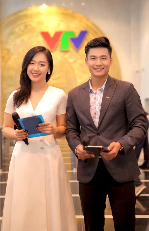 Thấy gì từ cuộc sống sau hôn nhân đối lập của 2 nàng BTV MC VTV nổi tiếng: Mai Ngọc và Hà My - Ảnh 6.
