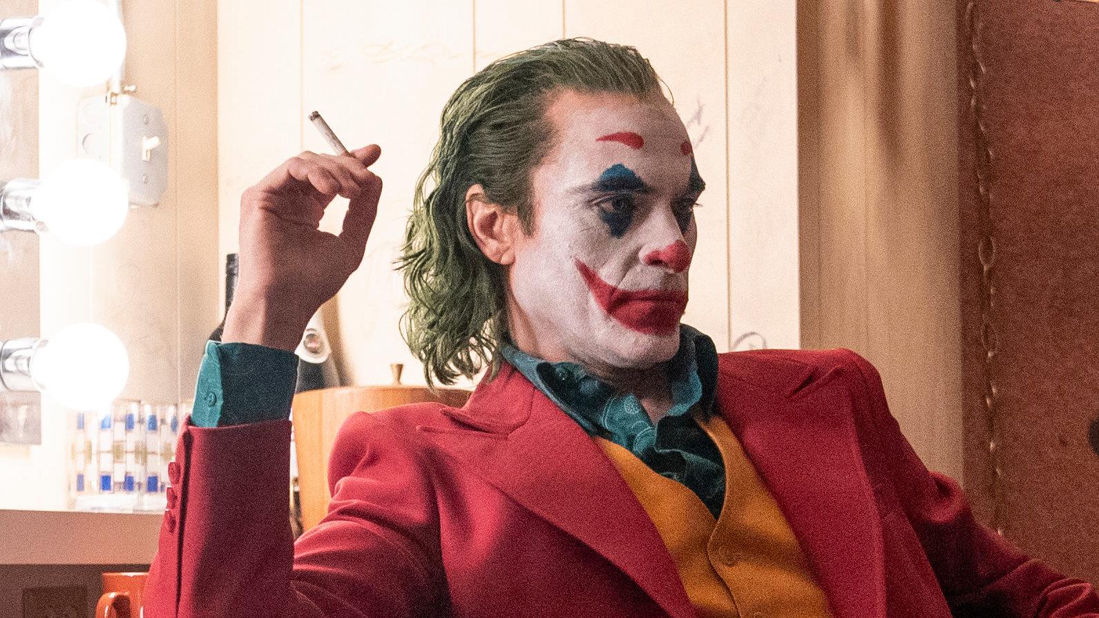 Không biết fan còn phát cuồng đến bao giờ chứ Joaquin Phoenix chán ngấy  Joker rồi