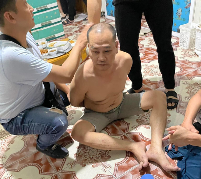 Lời khai của nghi phạm cướp ngân hàng ở Hải Phòng: Cướp để trả nợ, chưa lấy được gì đã bị bắt - Ảnh 1. Lời khai của nghi phạm cướp ngân hàng ở Hải Phòng: Cướp để trả nợ, chưa lấy được gì đã bị bắt - Ảnh 1.