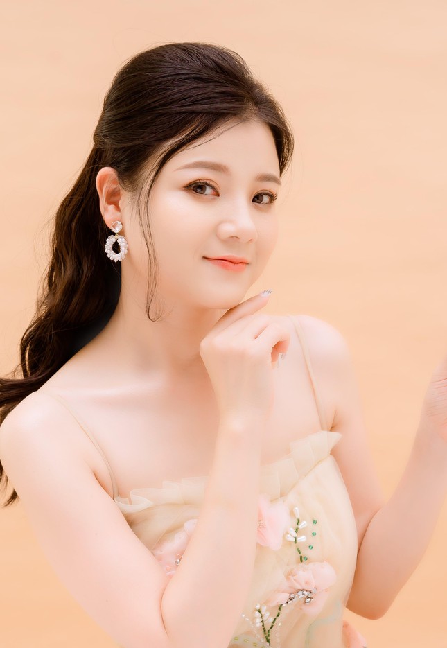 Liên (Thanh Hòa) kể lại cảnh đánh ghen, hé lộ diễn biến khiến khán giả hả hê ở 'Thương ngày nắng về' - Ảnh 4. Liên (Thanh Hòa) kể lại cảnh đánh ghen, hé lộ diễn biến khiến khán giả hả hê ở 'Thương ngày nắng về' - Ảnh 4.