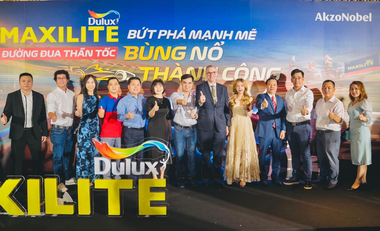 AkzoNobel upgraded its brand identity, introduced a new Maxilite paint product portfolio from Dulux with many benefits for Vietnamese customers - Photo 4.