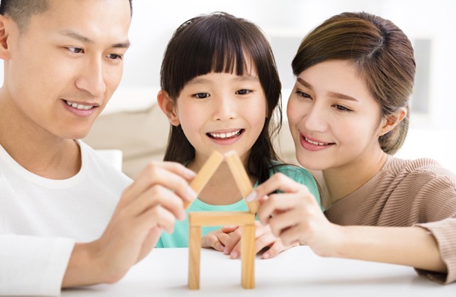5 nguyên tắc vàng dạy con theo phương pháp giáo dục Montessori tại nhà: Muốn con tự lập, ba mẹ nên ghi nhớ những bí quyết này - Ảnh 2.
