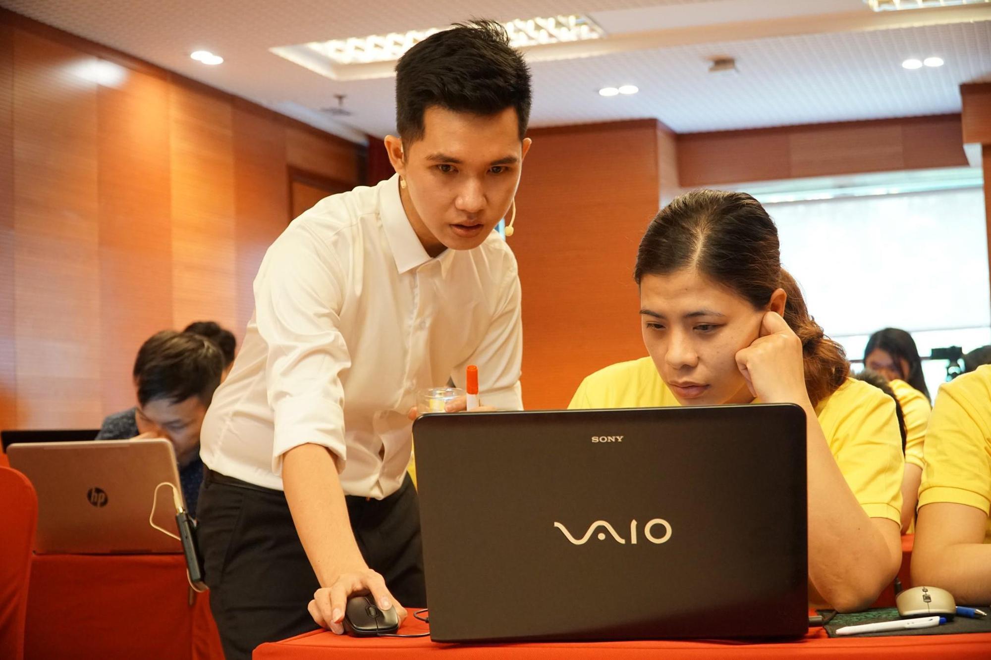 Nguyen Hieu Liem: Giving wings to young people to start a business through e-commerce - Photo 1.