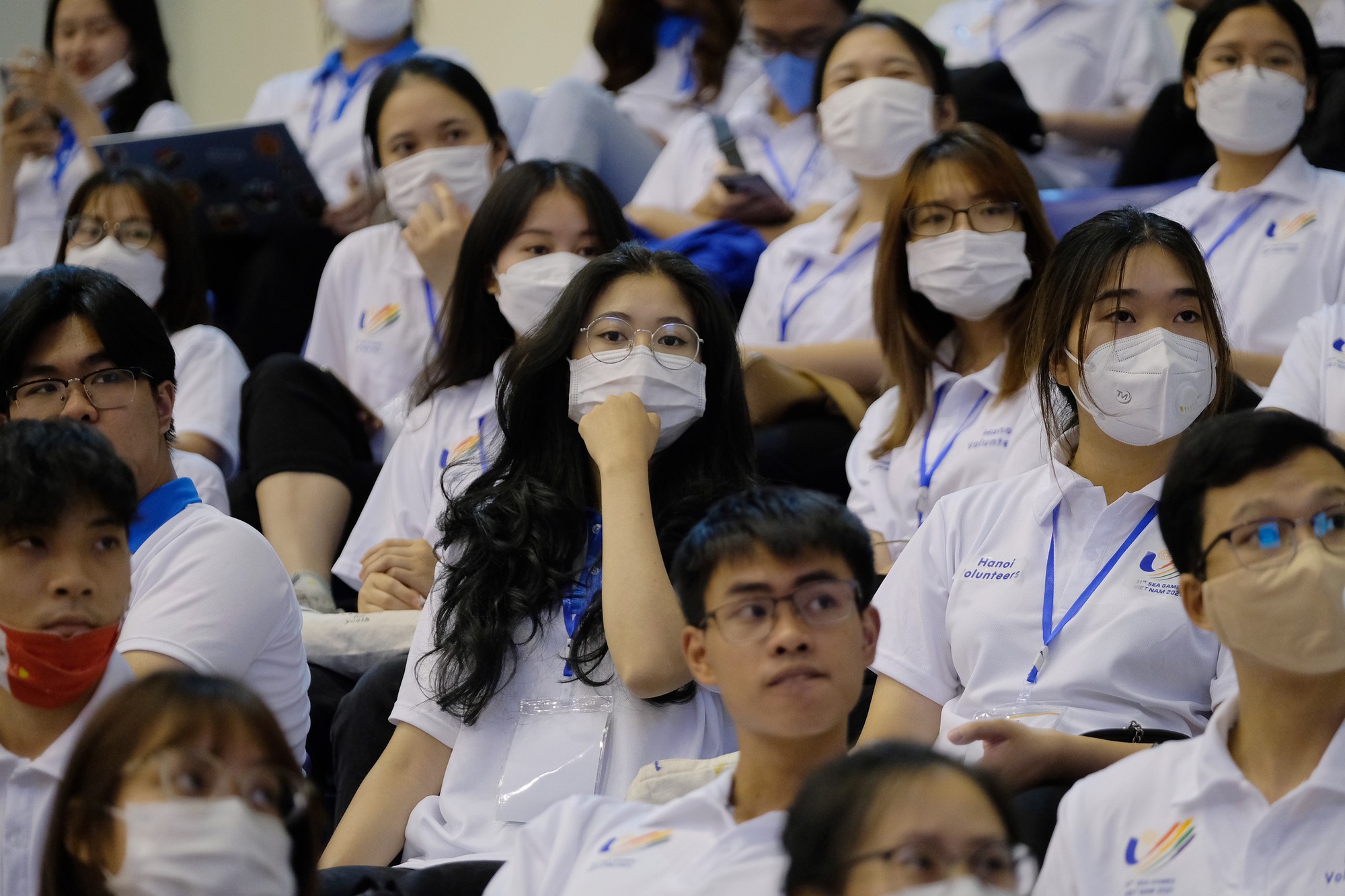 Những tình nguyện viên góp sức cho SEA Games 31: &quot;Có phải đi bao xa, chúng tôi thấy tự hào chứ không hề mệt mỏi&quot; - Ảnh 4.