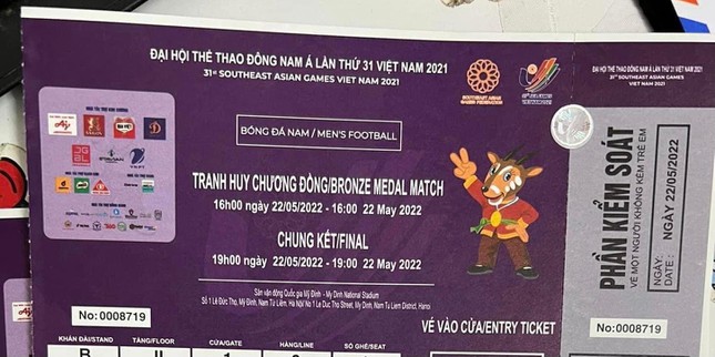 Giá vé xem U23 Việt Nam đá chung kết SEA Games tăng cao chưa từng thấy - Ảnh 2.