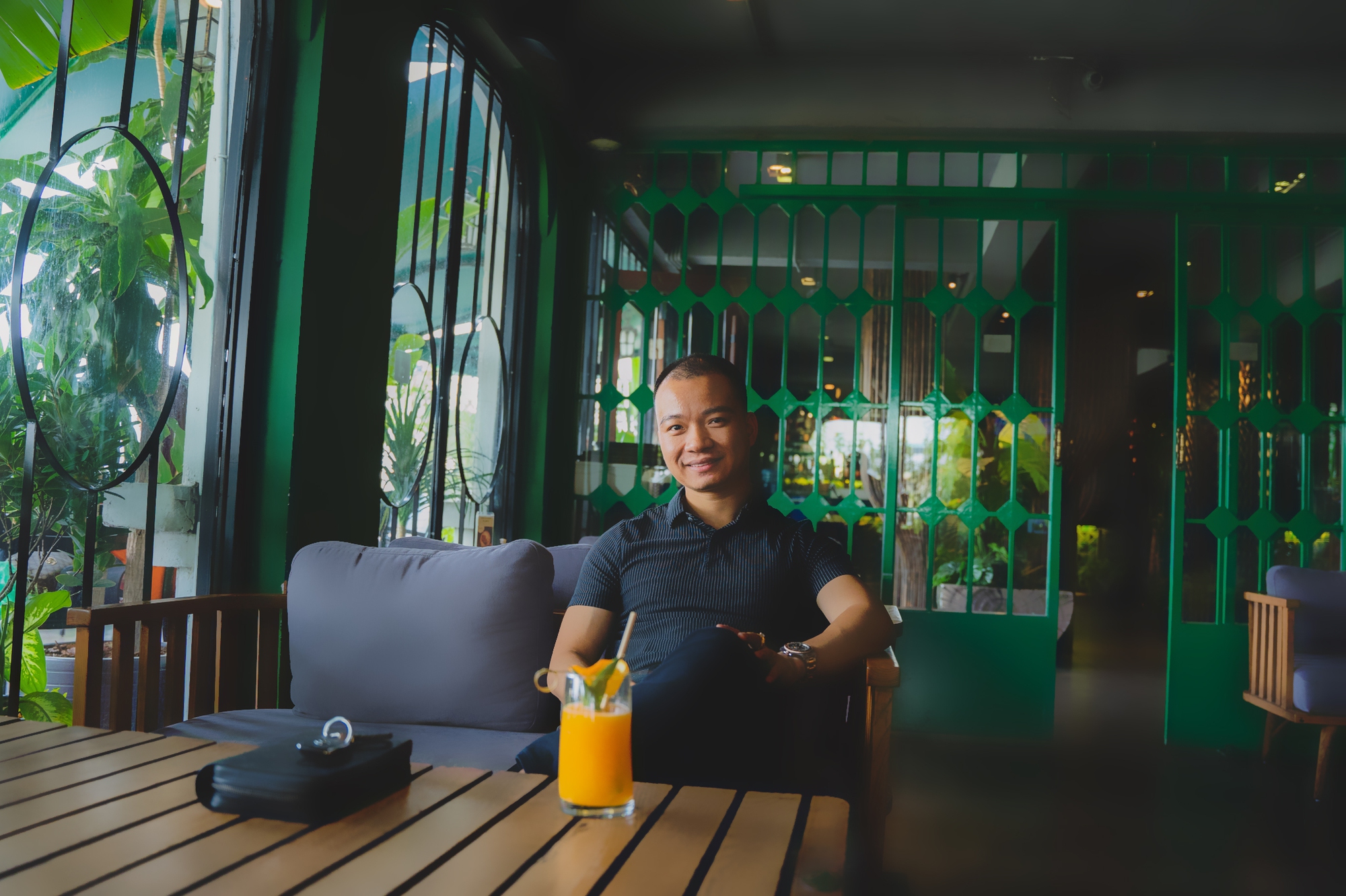 Mạnh thường qu&acirc;n đứng sau chương tr&igrave;nh lắp phao bơi tr&ecirc;n loạt cầu ở H&agrave; Nội - Ảnh 2.