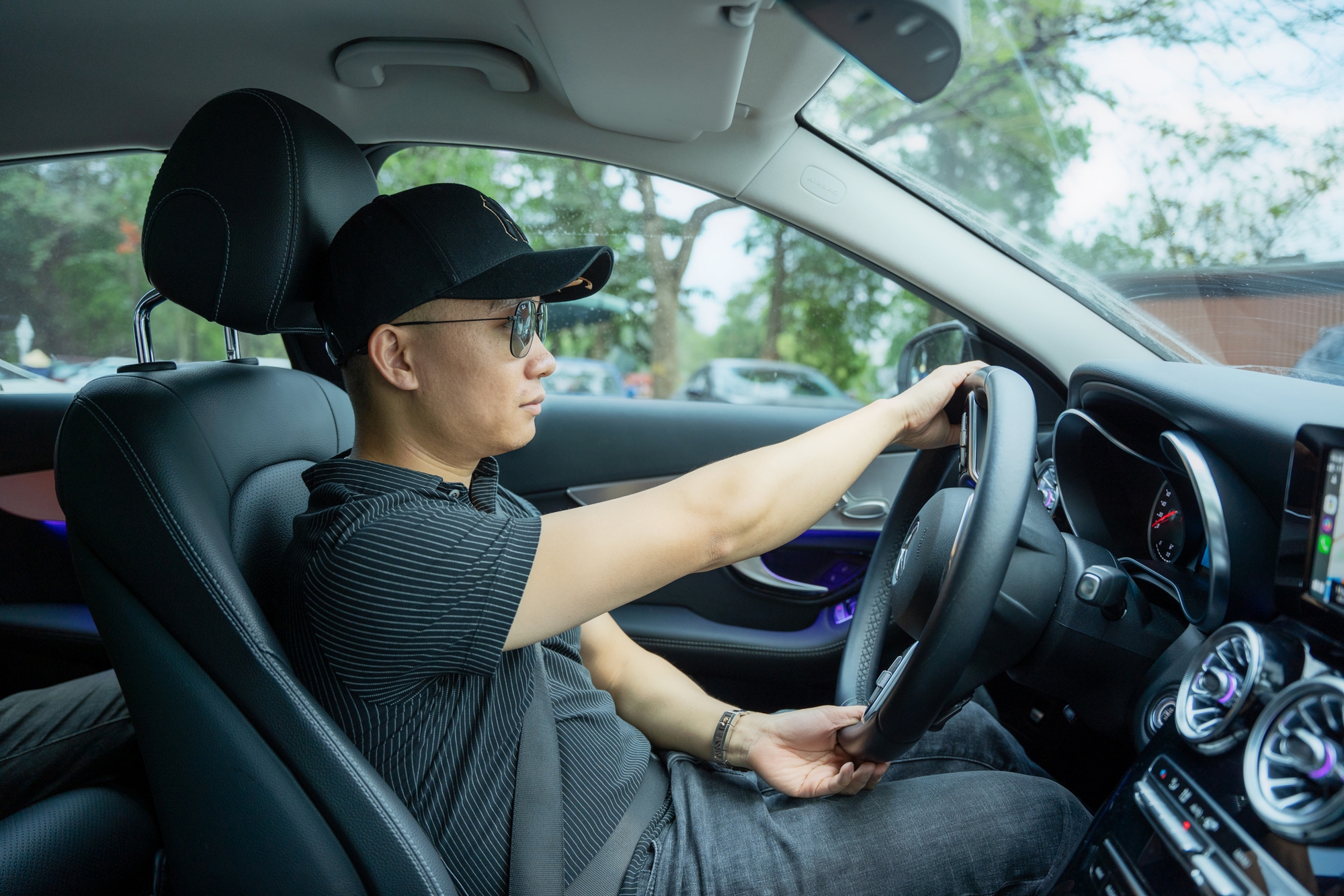 Mạnh thường qu&acirc;n đứng sau chương tr&igrave;nh lắp phao bơi tr&ecirc;n loạt cầu ở H&agrave; Nội - Ảnh 4.