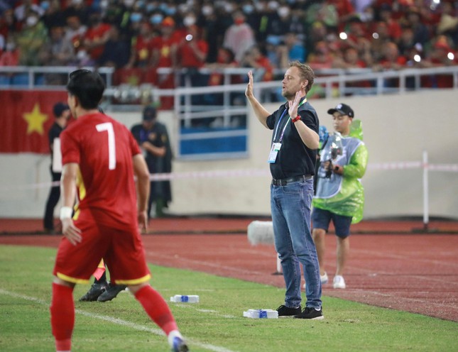 Coach Mano Polking: 'Thailand played well, but Vietnam is better' - Photo 1.
