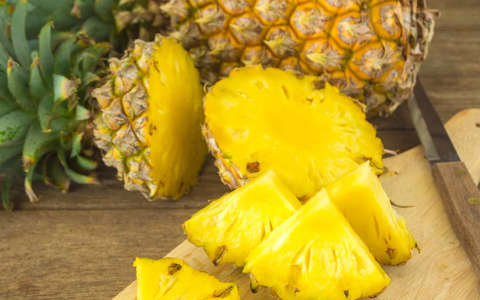 Cách ăn dứa nhiều mà không bị rát lưỡi, dám cá là nhiều chị em chẳng biết bí quyết này - Ảnh 1. Cách ăn dứa nhiều mà không bị rát lưỡi, dám cá là nhiều chị em chẳng biết bí quyết này - Ảnh 1.