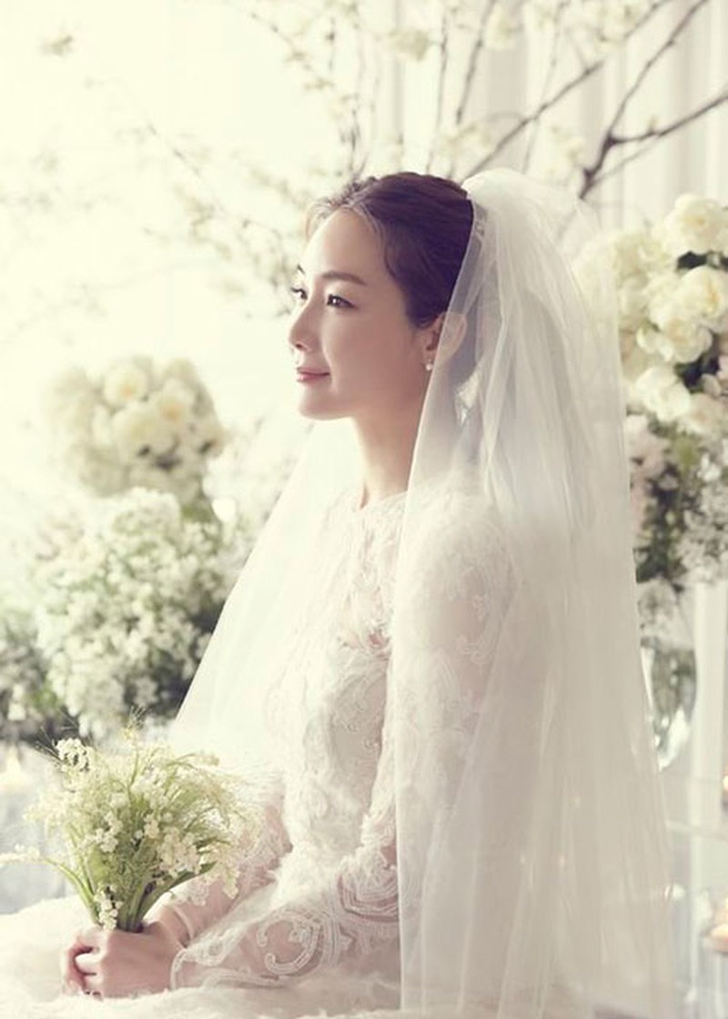 Nữ hoàng nước mắt Choi Ji Woo: Cuộc tình bí mật với tài tử Song Seung Hun, U50 vẫn được gọi là tượng đài nhan sắc xứ Hàn - Ảnh 16.