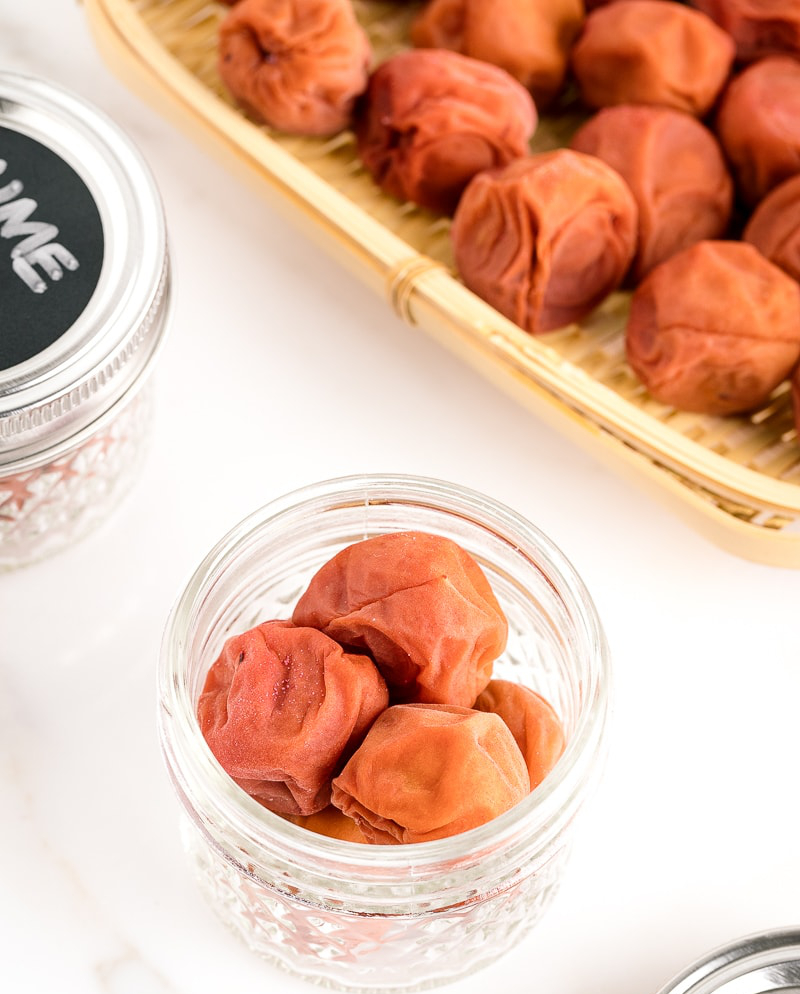 Dắt t&uacute;i b&iacute; quyết l&agrave;m mơ muối Umeboshi để giải nhiệt, tăng sức đề kh&aacute;ng cho cơ thể l&uacute;c chuyển m&ugrave;a - Ảnh 27.