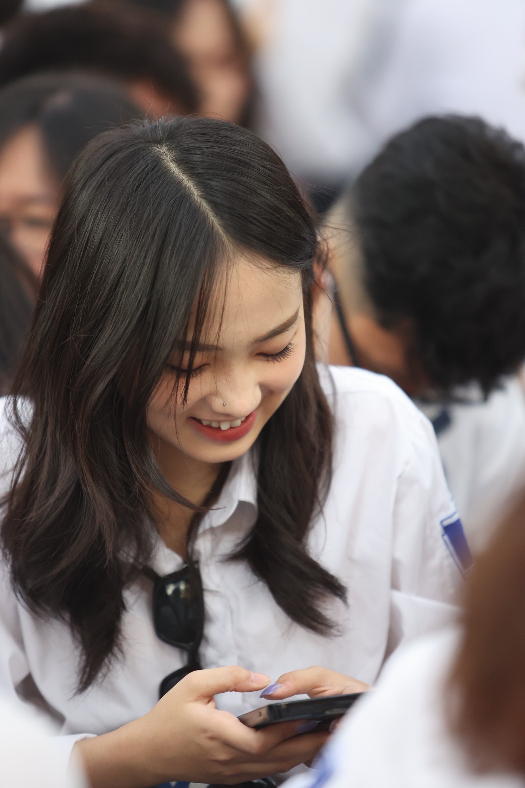Nữ sinh Phan Đình Phùng xinh xỉu trong lễ bế giảng năm học, không hổ là ngôi trường của Hoa hậu và hot girl - Ảnh 7.