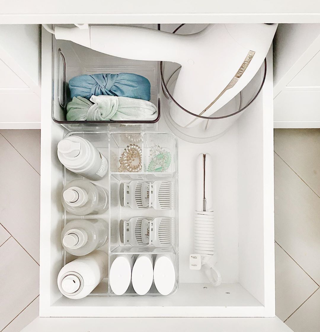 Những ý tưởng lưu trữ đồ dùng trong phòng tắm nhỏ cực chất mà bạn không thể bỏ qua - Ảnh 8.