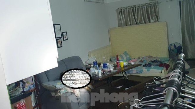 News about the body of a woman without a shirt in an apartment building in Binh Duong - Photo 1.