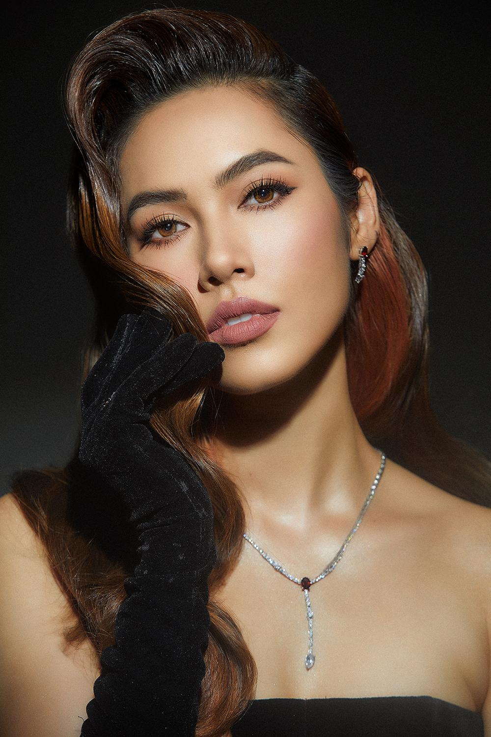 Soi học vấn khủng của dàn BGK Miss Universe 2022: Người luôn trong top đầu trường, người học tại Học viện danh giá số 1 thế giới - Ảnh 11.