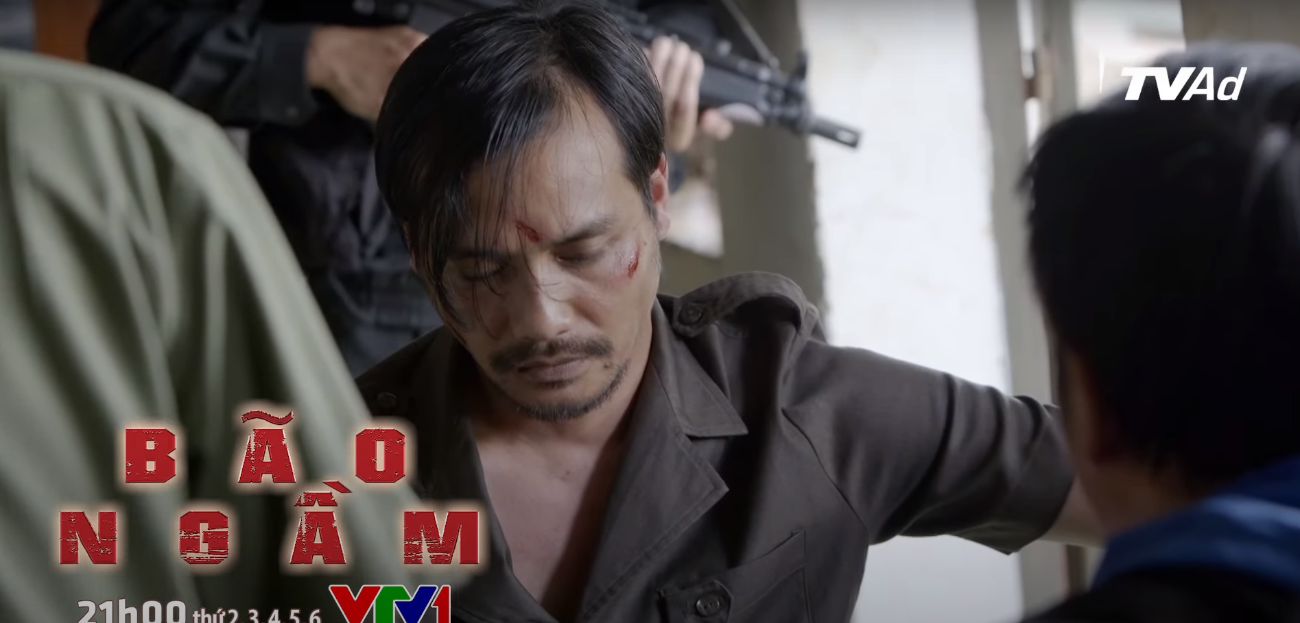 B&atilde;o ngầm tập 67: Hải Triều tr&uacute;ng dao, đ&aacute;nh đổi v&ocirc; nghĩa - Ảnh 3.