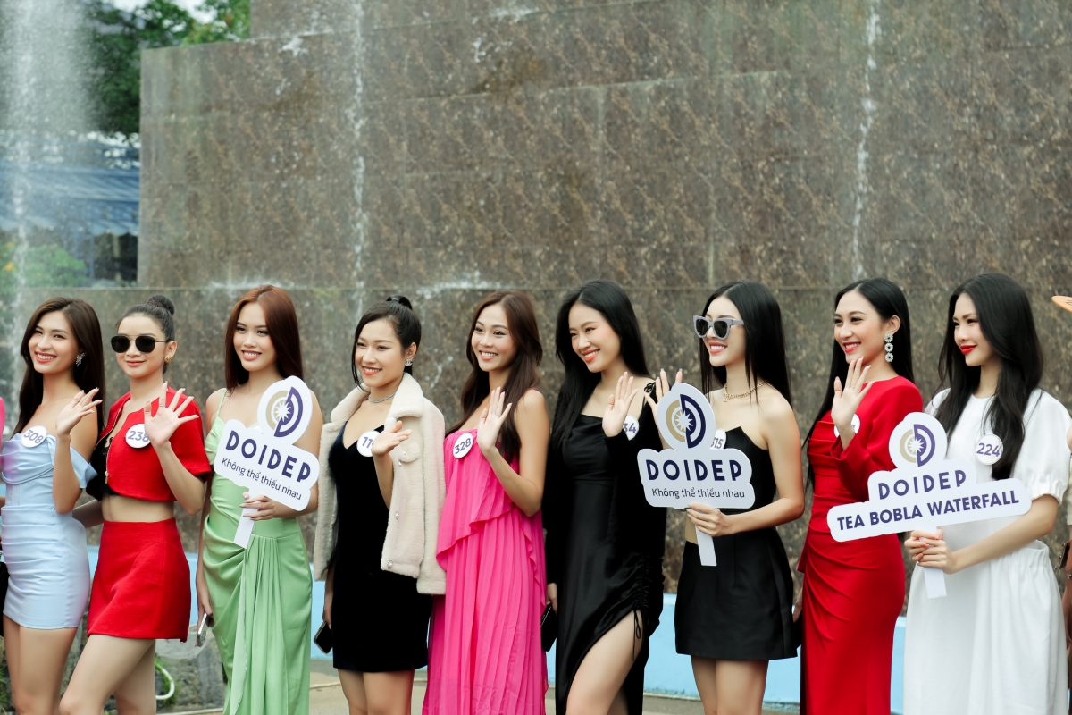 Dàn thí sinh Hoa hậu Hoàn vũ Việt Nam 2022 khoe sắc trước thềm bán kết cuộc thi - Ảnh 1.