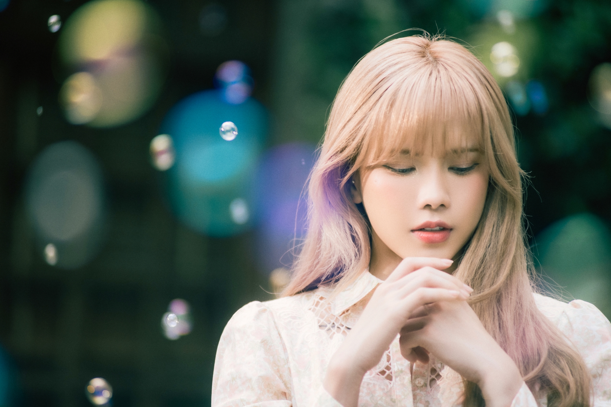 Thiều Bảo Trâm trải lòng về album mới: Tôi hát bằng cảm xúc thật và những gì đã trải qua. Từng yêu, từng hạnh phúc, thất vọng và chia tay! - Ảnh 3. Thiều Bảo Trâm trải lòng về album mới: Tôi hát bằng cảm xúc thật và những gì đã trải qua. Từng yêu, từng hạnh phúc, thất vọng và chia tay! - Ảnh 3.