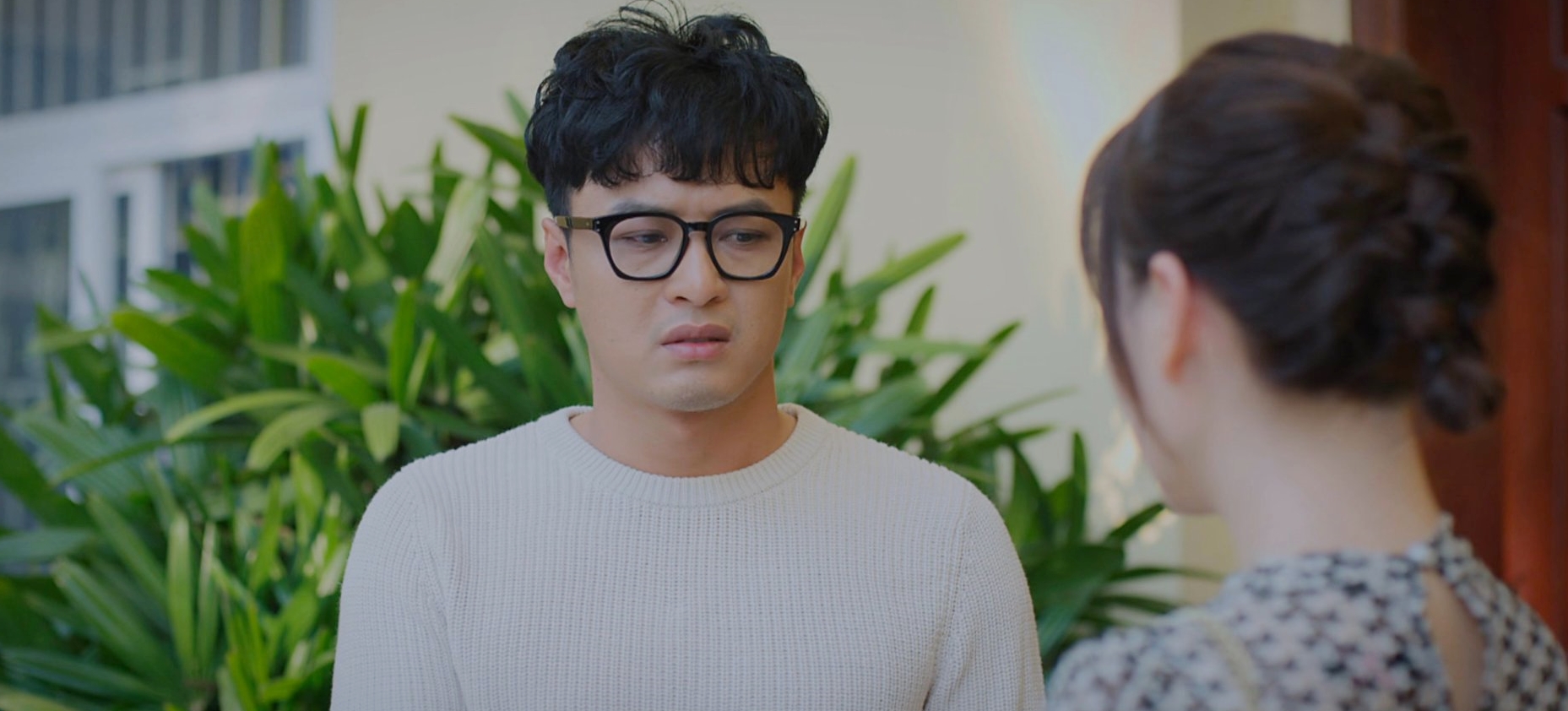 Thương ngày nắng về: Khóc đến ngập lụt, bà Nga, Sam - So được gọi tên nhưng xin đừng quên tương tác tuyệt vời của Hồng Đăng - Lan Phương - Ảnh 6. Thương ngày nắng về: Khóc đến ngập lụt, bà Nga, Sam - So được gọi tên nhưng xin đừng quên tương tác tuyệt vời của Hồng Đăng - Lan Phương - Ảnh 6.