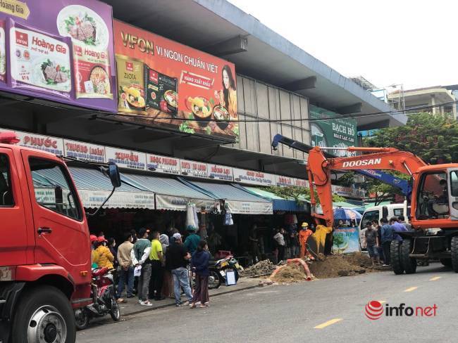 The discovery of a decomposing human arm in a sewer in Da Nang: Found the remains of the victim - Photo 2.