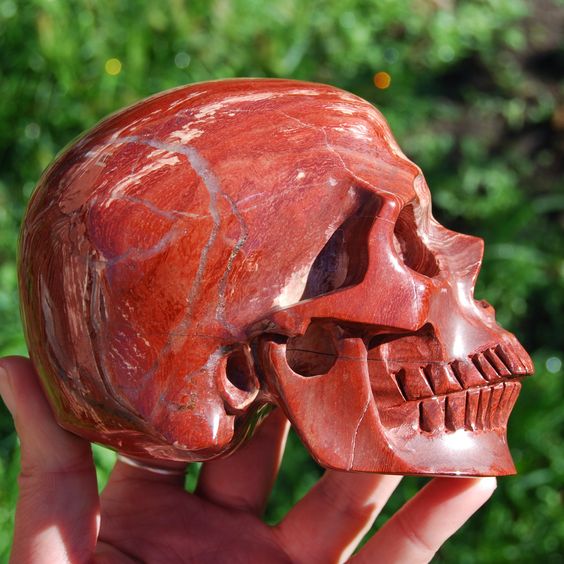 Thạch anh da rắn vân đỏ (Red Snakeskin Jasper): Loại đá phong thủy giúp tăng sức mạnh ý chí, &quot;bùa&quot; bảo vệ bạn khỏi sự đố kỵ của người khác - Ảnh 4.