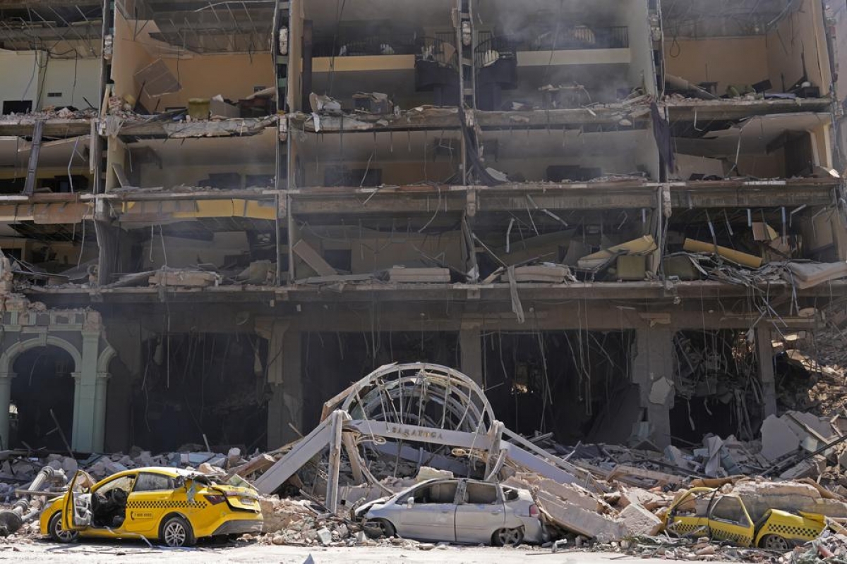 Cảnh tượng tan hoang sau vụ nổ kinh hoàng tại khách sạn 5 sao ở Cuba - Ảnh 2.
