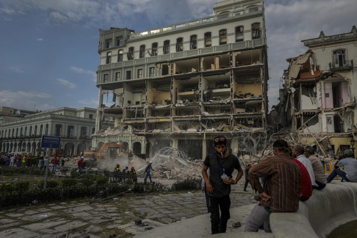 Cảnh tượng tan hoang sau vụ nổ kinh hoàng tại khách sạn 5 sao ở Cuba - Ảnh 6.