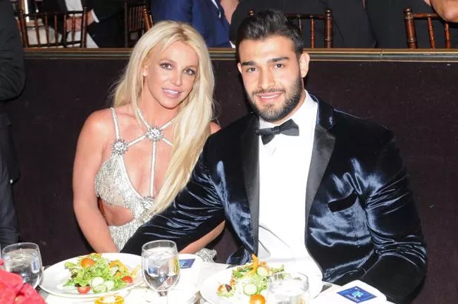 Britney Spears và Sam Asghari đã ấn định ngày cưới - Ảnh 1.