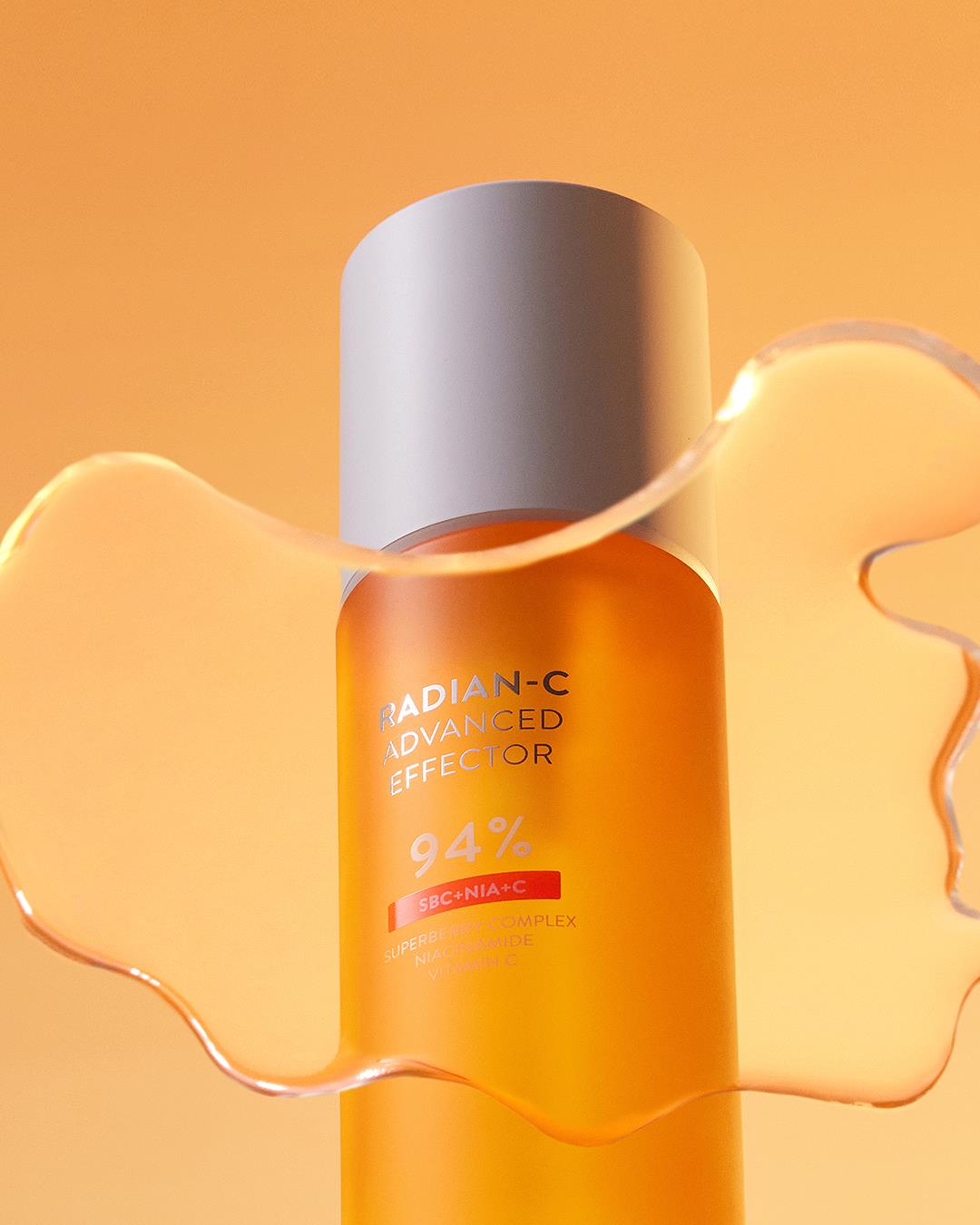Giải pháp cho làn da tối, xỉn màu cùng bộ sản phẩm RADIAN – C từ LANEIGE - Ảnh 2. Giải pháp cho làn da tối, xỉn màu cùng bộ sản phẩm RADIAN – C từ LANEIGE - Ảnh 2.